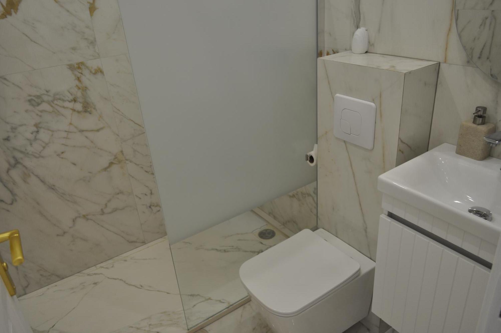 Emotion Vip Apartment Nice Luaran gambar